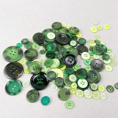 China Wholesale green packs of different sizes dry cleaning buttons for sale