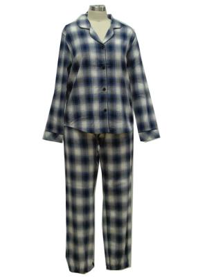 China Shirt Collar Women'S Plaid Pajama Set , Women'S 2 Piece Loungewear Sets Rounded Edges for sale