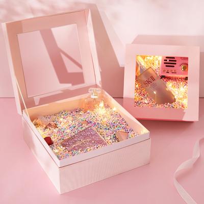 China Recycled Christmas Presentation Materials Custom Cardboard Gift Boxes Luxury Rigid Gift Box With Clear Window for sale