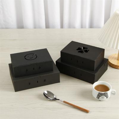 China Recycled Materials Black Kraft Bakery Box With Transparent PVC Window Cake Box Food Grade Packaging Box 4 Cupcake Package With Card Holder for sale