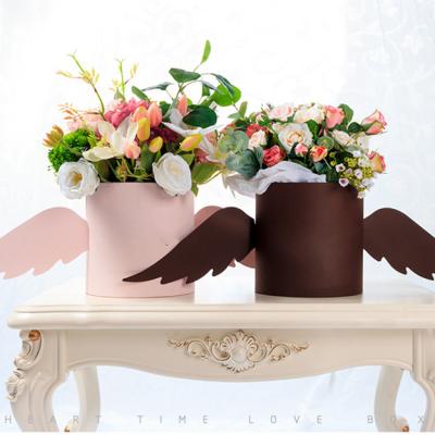 China New Recyclable Wholesale Romantic Gift Flower Box Large Paper Tube Customized Rose Flower Box With With Wings for sale