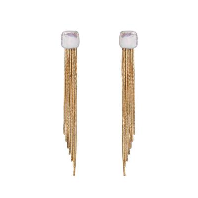 China FASHIONABLE Hot Sale 18k Gold Plated Baroque Square Tassel Earrings For Woman for sale