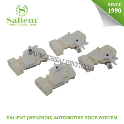 China OPEN AND CLOSE DOOR 69030-48020 Central Lock Trigger Automatic Car Door Lock For Car for sale