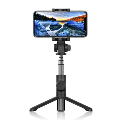 China 360 Suitable High Quality Wholesale Mobile Phone Rotating Live Broadcast Stabilizer 206*27MM for sale