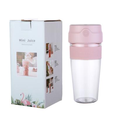 China New Style Mini Fruit Blender Easy To USB Juicer 300ml Portable Clean Rechargeable Blender for sale