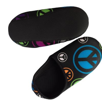 China Lightweight Neoprene Slippers for sale