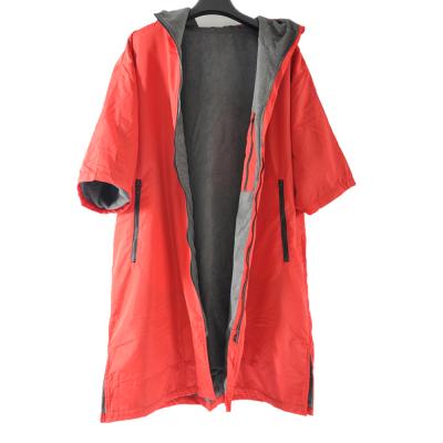 China Poncho Coat Adults Dry Changing Oversized Waterproof Windproof Custom Made Viable For Swimming Surfing for sale