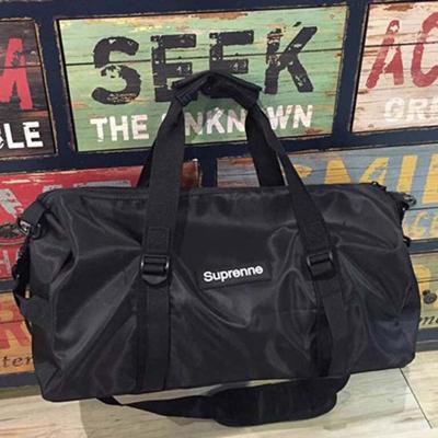 China 210 D Duffel Bag Duffle Bag Sport Gym Duffel Bag Lightweight Tote Black Dufflebag Overnight Handbag for sale