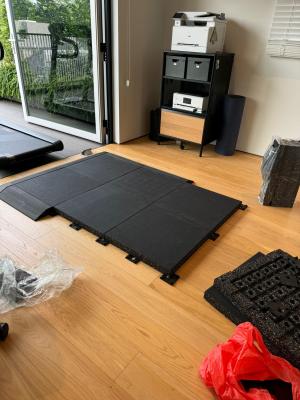 China Commercial Rubber Mats Producing Factory Nontoxic Heavy Duty Gym Matts Sound Absorbing Fitness Flooring for sale