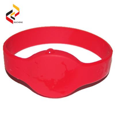 China Good Quality Factory Direct NFC Wristbands Factory Silicone Rubber Wristband for sale