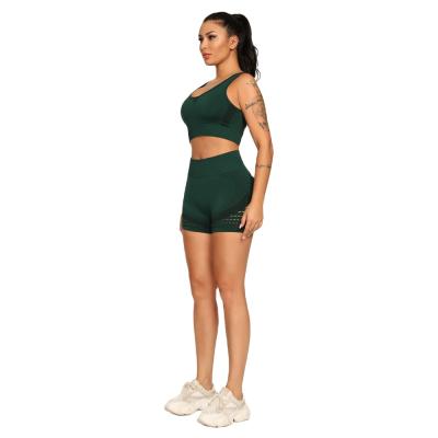 China Fashion Breathable Warm Sports Overalls Women Short Sleeve Yoga Suit Short Set for sale