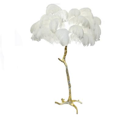 China Modern Luxury Ostrich Feather Led Floor Lamps Stand Light Modern Living Room Hotel Copper Floor Lighting Standing Lamp for sale