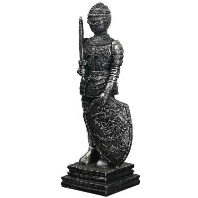 China Vintage Minimalist European Antique Medieval Roman Gold Style Silver Armor Knight Figure Statues for sale