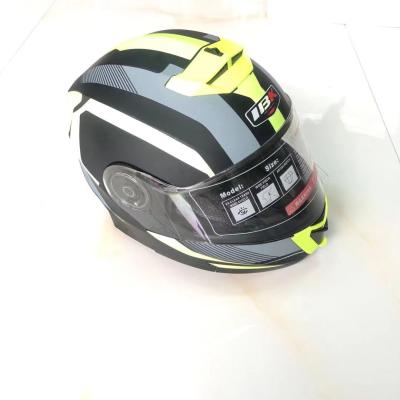 China 2022 Cheap Price PP/Plastic Hot Sale High Quality Full-face Motocross Motorcycle Offroad Helmet To Protect Your Head for sale