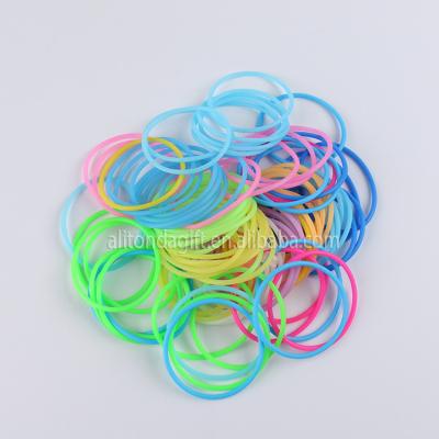 China Hair Band Stock Bright Multi Color 2mm Thin Silicone Wristband Round Elastic Hair Band Custom for sale