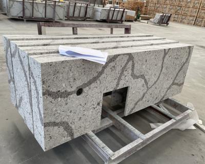 China Modern Quartz Stone Vietnam Light Gray Veins In Calacatta Quartz Outdoor Color Buyers for sale