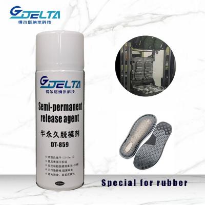 Cina Safety Non Flammable Rubber Release Spray With Excellent Chemical Resistance in vendita