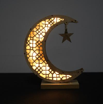 China Home Decoration Wooden EID MUBARAK Ramadan Gift LED Light Moon Ornaments Lanterns for sale