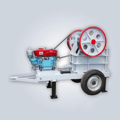 China Mobile Concrete Mining Machinery Small Crusher Jaw Crusher With Diesel Engine for sale