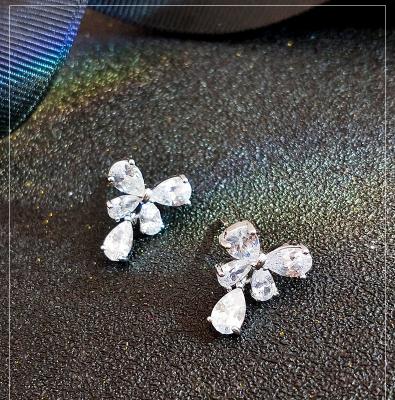 China FASHIONABLE New Arrival Unique Design Zircon Earrings Bow Earrings for sale