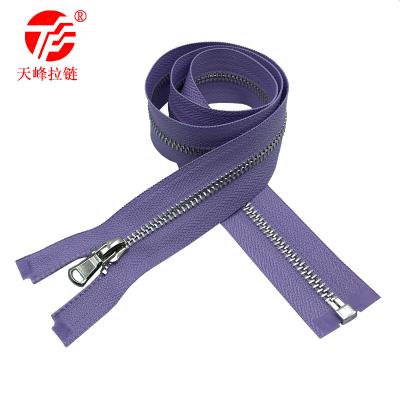 China Clothing Automatic Lock No.5 Open End Metal Zipper With Bright Silver Teeth, For Customized Makers for sale