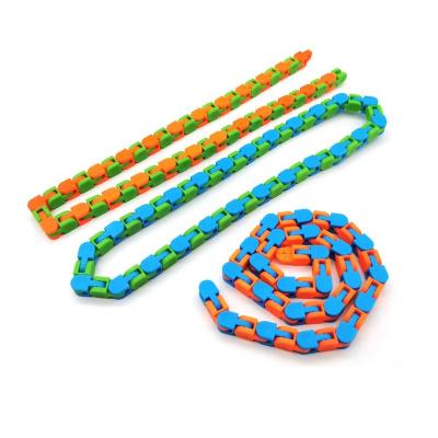 China Hot sale 24 stress release bike chain track fidgety toy,relax and train wacky tracks finger,decompression roller bike chain fidgety for sale