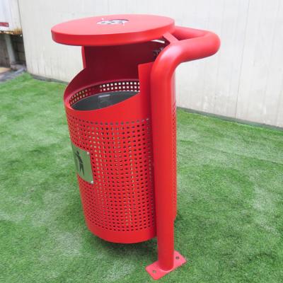 China Sustainable Top Selling Decorative Outdoor Garden Trash Bin Metal Garbage Containers for sale