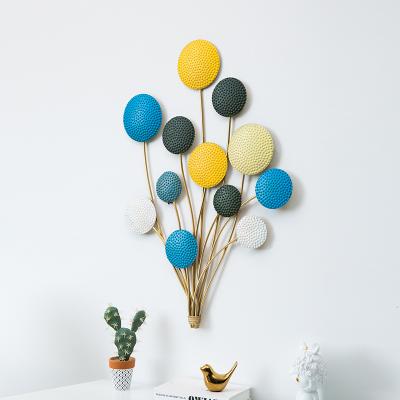 China Wholesale High Quality Modern Eco-friendly Balloon Metal Wall Hanging Art Home Decor Party Wall Nordic Decoration for sale