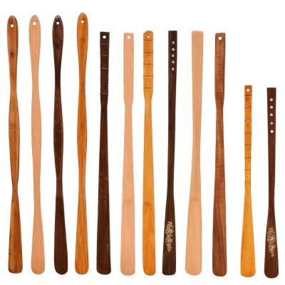 China Hot Selling Wooden Horns Factory Shoe Horn For Pregnant Women And The Elderly for sale