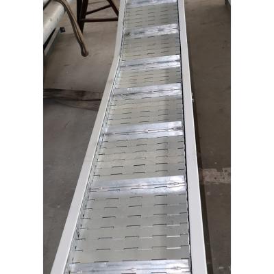 China Custom Garment Shops Factory Wire Mesh Stainless Steel Mobile Food Grade Belt Conveyor for sale