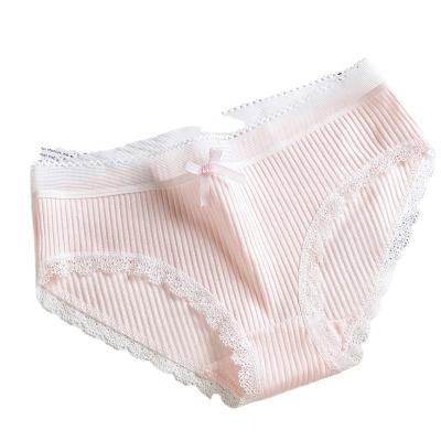 China Antibacterial Stylish Lace Design Cotton Women's Soft Comfortable Underwear Ladies Briefs for sale