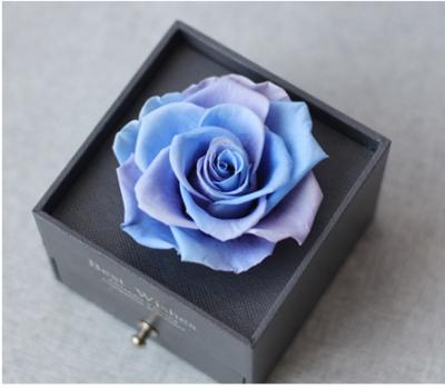 China Valentine's Day Acrylic Gift Box Forever Love Valentine Day Gift Rose In Custom Valentine's Day Gift/Mothers Day Gift/Wedding Gift 2022 for sale