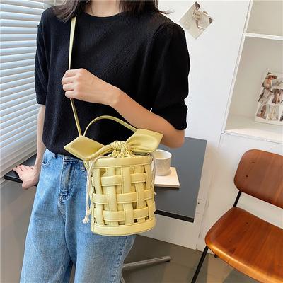 China 100% Eco-Friendly Small Cutout Cross - Body Shoulder Ladies Summer Bucket Bag Women Handbags 2 IN 1 for sale