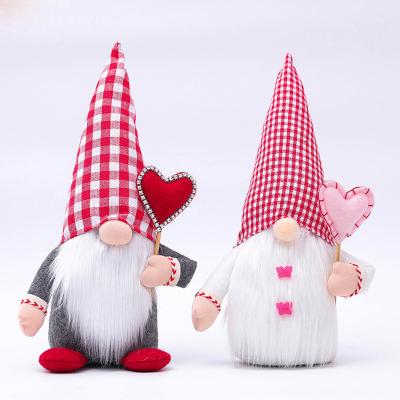 China 2022 Handmade Gnomes Decor Vlovelife Mother's Day Red Heart Spring Flowers Faceless Gnome Plush Doll Ornaments for sale