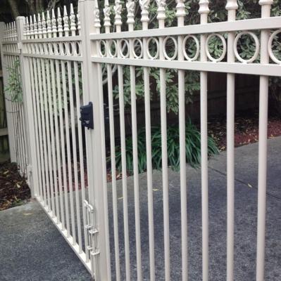 China Easily Assembled Wrought Iron Gate Gates Iron Fence Gate Wrought Iron Raw Gate for sale