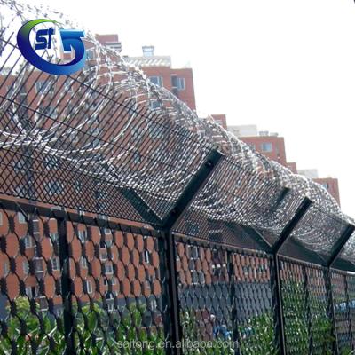 China China Supplier Low Price Easily Assembled Razor Barbed Wire Fence Hot Dipped Galvanized Concertina Wire Mesh for sale