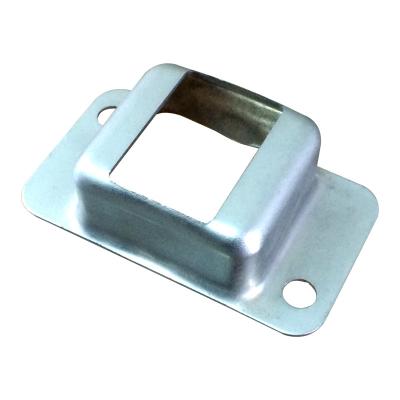 China Super September Free Sample 38X25 Cast Steel Fence Post Mounting Brackets Gate And Fence for sale