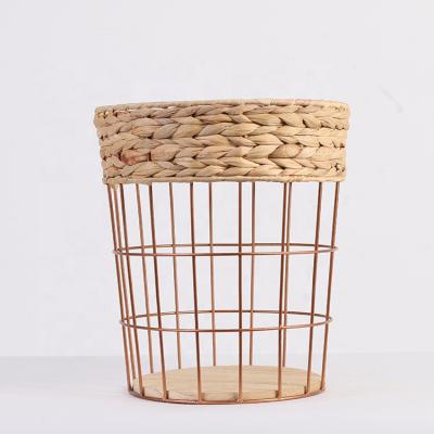 China Manufacturer Direct Eco-friendly High Quality Wire Mesh Metal Waste Bin Indoor Waste Basket School Supplies for sale