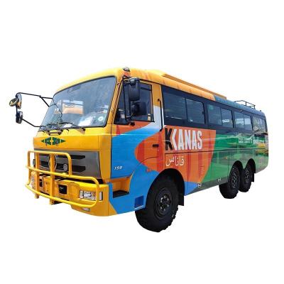 China 4 6L motorcapaciteit 6x6 Off Road Bus Adventure Park Gebruikte bus 24-31 zitplaatsen voor toeristen Te koop