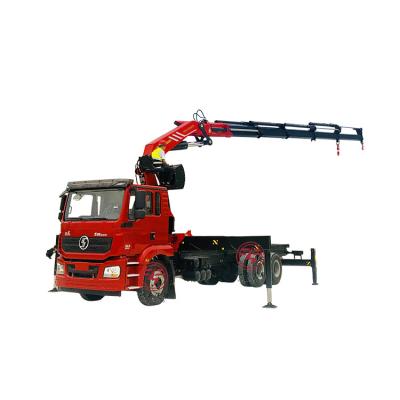 Chine 8 000 kg de poids Dongfeng Hydraulique Arm Boom Crane Camion Chargeur monté Cran de camion à vendre
