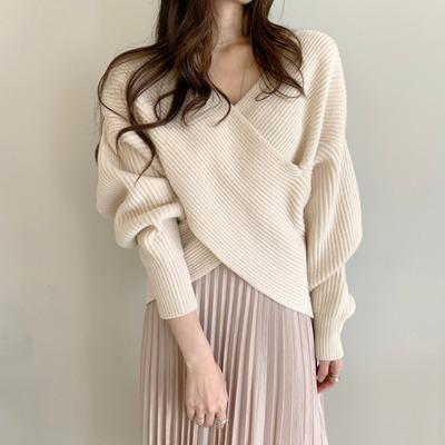 China 2021 Korean Style Autumn New Puff Sleeve V-neck Anti-wrinkle 1596 Knitted Jumper Ladies Sweater Women Tops for sale