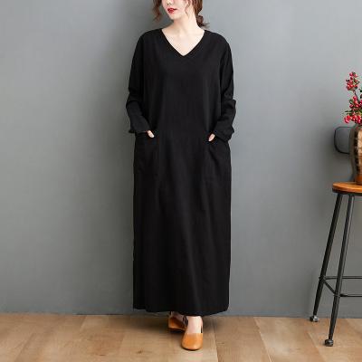 China CL01 summer new breathable cotton v-neckline canvas casual outfits for women retro plus size long maxi dress with pockets for sale