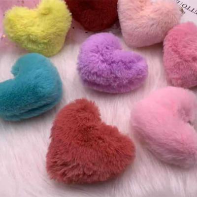 China Airport Wholesale Customized Personalized Design Pink Heart Pom Pom Keychain Fur Ball Key Chain for sale