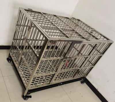 China Breathable Heavy Duty Foldable Stainless Steel Cages For Dogs And Cats for sale