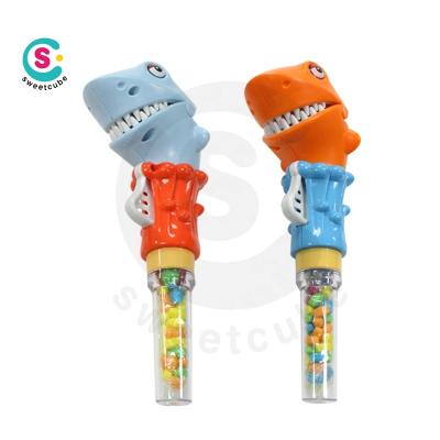 China Capsule Toys Plastic Shark Gun Toy With Candy For Boys Gift Plastic Gripper Toy Machines Clamp Play Game Tool With Tube For Putting Candy 5g for sale