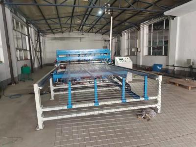 China La velocidad de soldadura 75 veces rueda la soldadura Mesh Manufacturing Machine del Plc de la longitud los 30m en venta