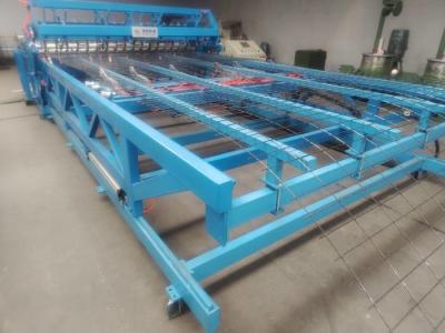 China Rollenhöhen-2.4m geschweißter Draht Mesh Machine Capacity 300 Rolls pro Tag zu verkaufen