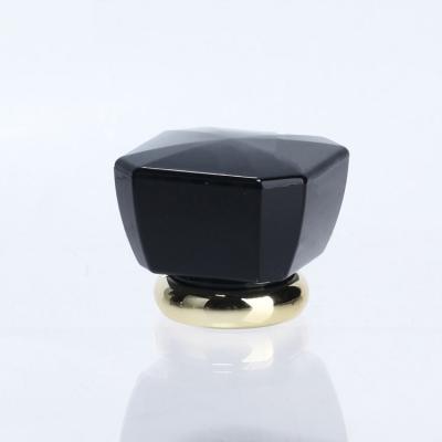 China Non Spill Factory Supply Perfume Cap Perfume Cap FEA15mm Plastic Plastic Bottle Caps Manufacturer for sale