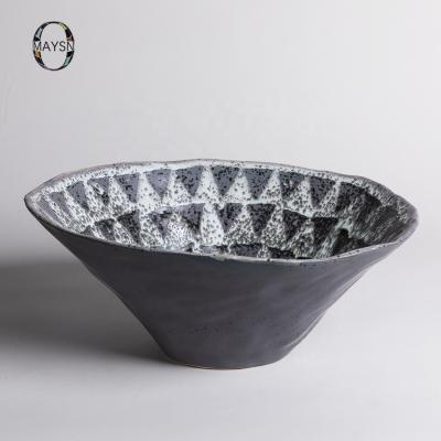 China Natural Handmade Black Totems Decor Fruit Bowl Dish Ceramic Modern Home Accessories Viable For Home OEM Customize for sale