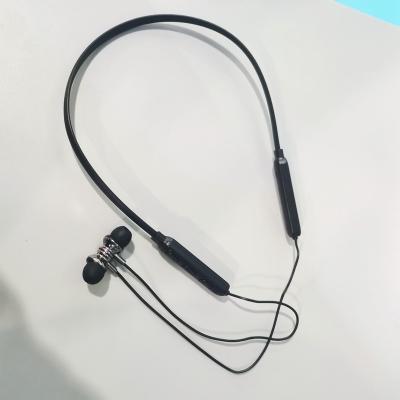 China New Fast Charging Wireless Headphones Halter Neck Stereo Heavy Sports Headphones 5.0 Bass Running Headphones for sale